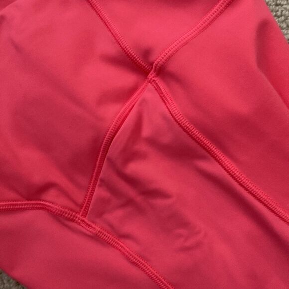 Lululemon On Pace Crop 21” Hot Pink Glossy Nulux Fast Free Pockets Like New 4 - Picture 12 of 12